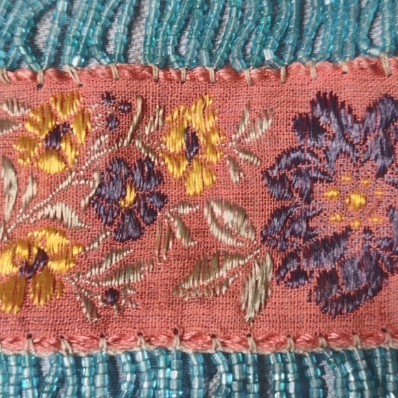 Antique vintage embroidered and beaded 1920's bag - Picture 4 of 7